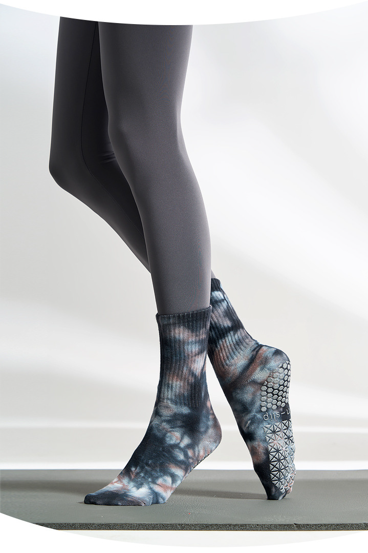 Active Mix-Colour Mid-Rise Grip Socks