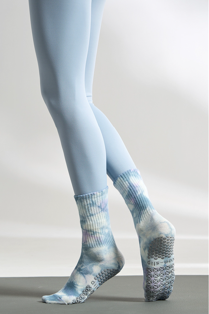 Active Mix-Colour Mid-Rise Grip Socks